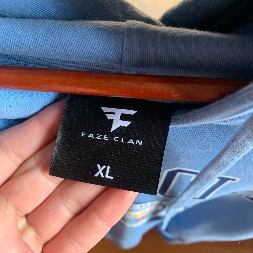Faze Clan x Man City